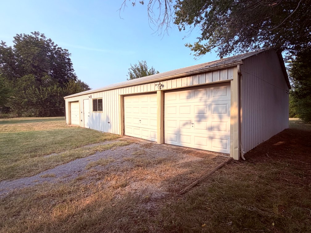 Image for 1 Acre Lot w/ Home & Shop - Edmond / N OKC