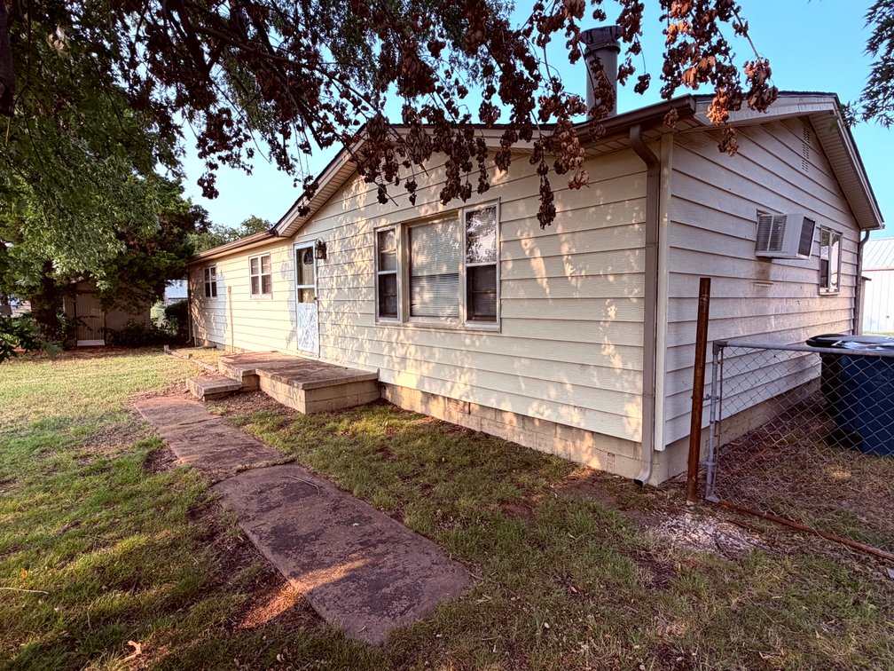 Image for 1 Acre Lot w/ Home & Shop - Edmond / N OKC
