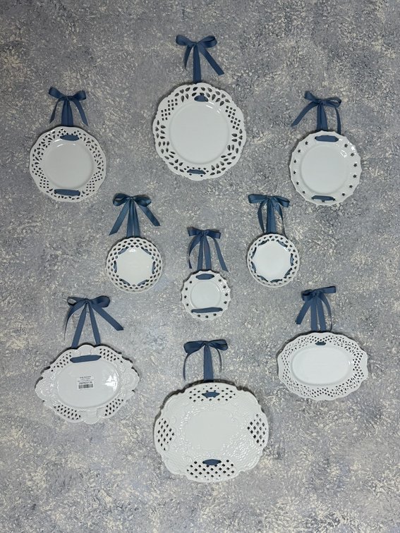 Lot of 9 Decorative Wall Plates