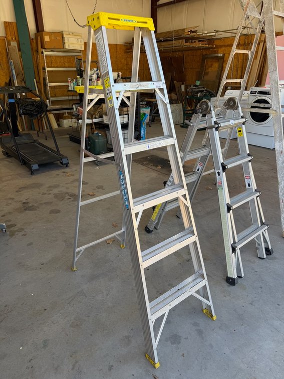 Werner Job-Master 6 Ft. Aluminum Step Ladder