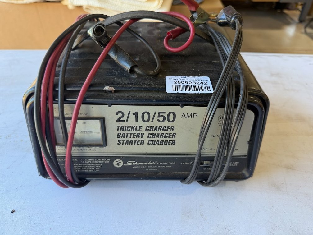 Schumacher 2/10/50 AMP 12 Volt Battery Charger