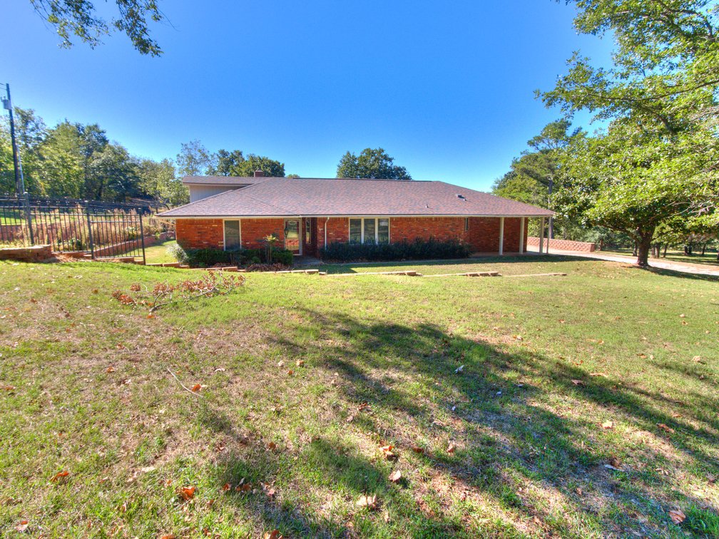 Image for 5 Acre Oasis w/ Spacious Home & Exceptional 1,800sf Workshop