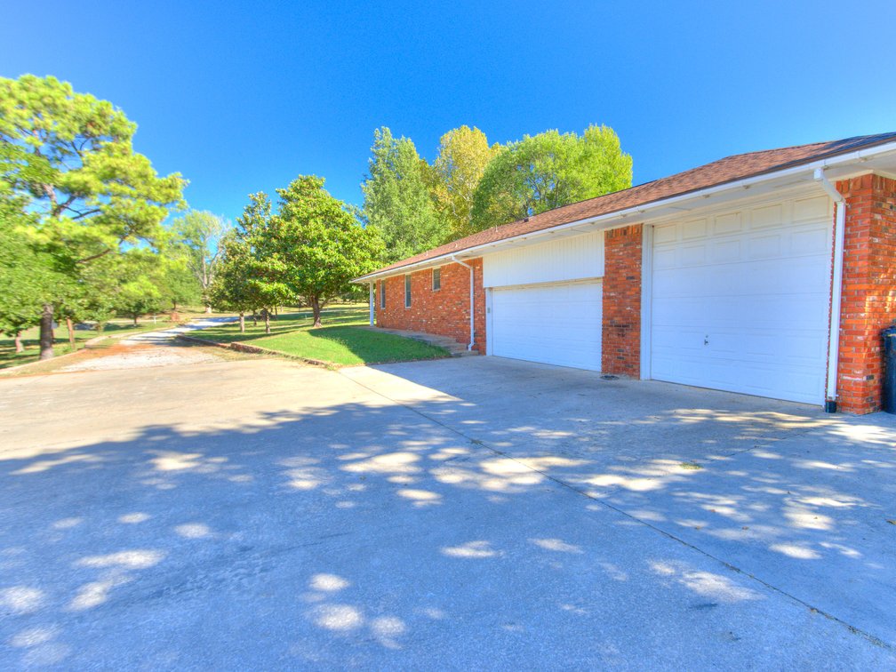 Image for 5 Acre Oasis w/ Spacious Home & Exceptional 1,800sf Workshop