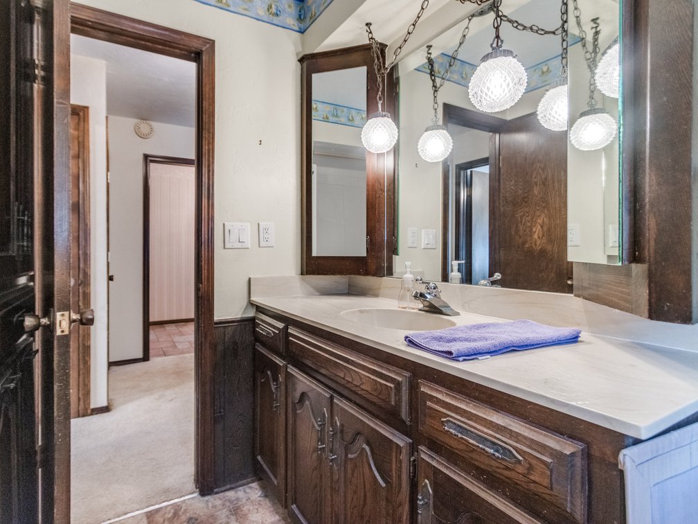 Image for 5 Acre Oasis w/ Spacious Home & Exceptional 1,800sf Workshop
