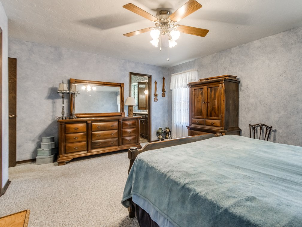 Image for 5 Acre Oasis w/ Spacious Home & Exceptional 1,800sf Workshop