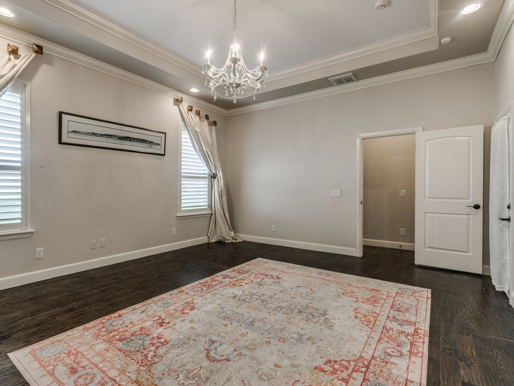 Image for Exceptional Luxury Living in Edmond's Prestigious Twin Bridges Addition