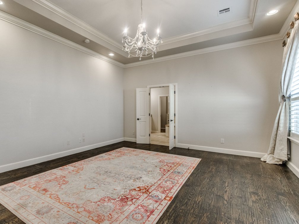 Image for Exceptional Luxury Living in Edmond's Prestigious Twin Bridges Addition