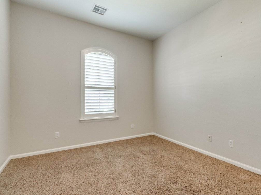 Image for Exceptional Luxury Living in Edmond's Prestigious Twin Bridges Addition