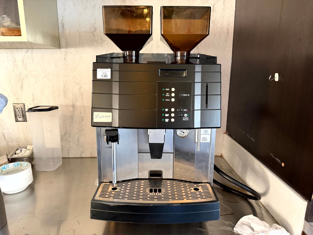 Schaerer Verismo 701 Commercial Super Automatic Bean-to-Cup Espresso Machine