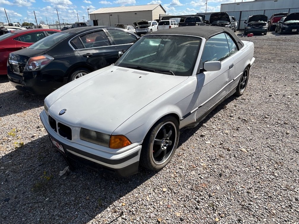 1994 BMW 325I- W/ Key, Runs & Pulls