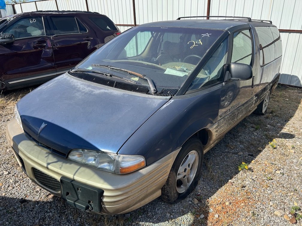 1996 PONTIAC TRANSPORT- No Key