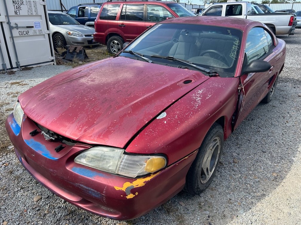 1998 FORD MUSTANG- W/ Key, Runs & Pulls Rough