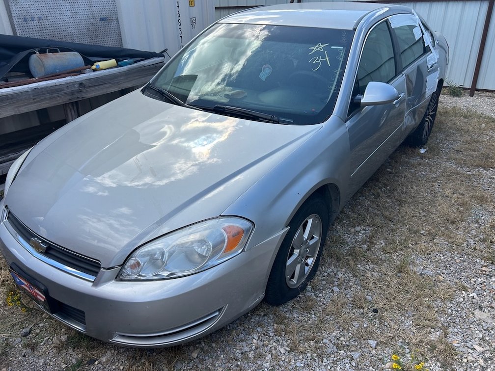2008 CHEVY IMPALA- W/ Key, Runs & Pulls