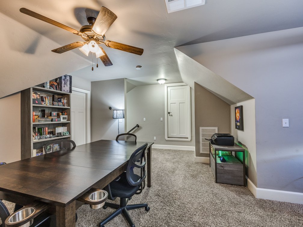 Image for 9208 NW 137th St, Yukon, OK - GORGEOUS 2,017 3bd, 2ba Home w/ Bonus Room & Upgrades!