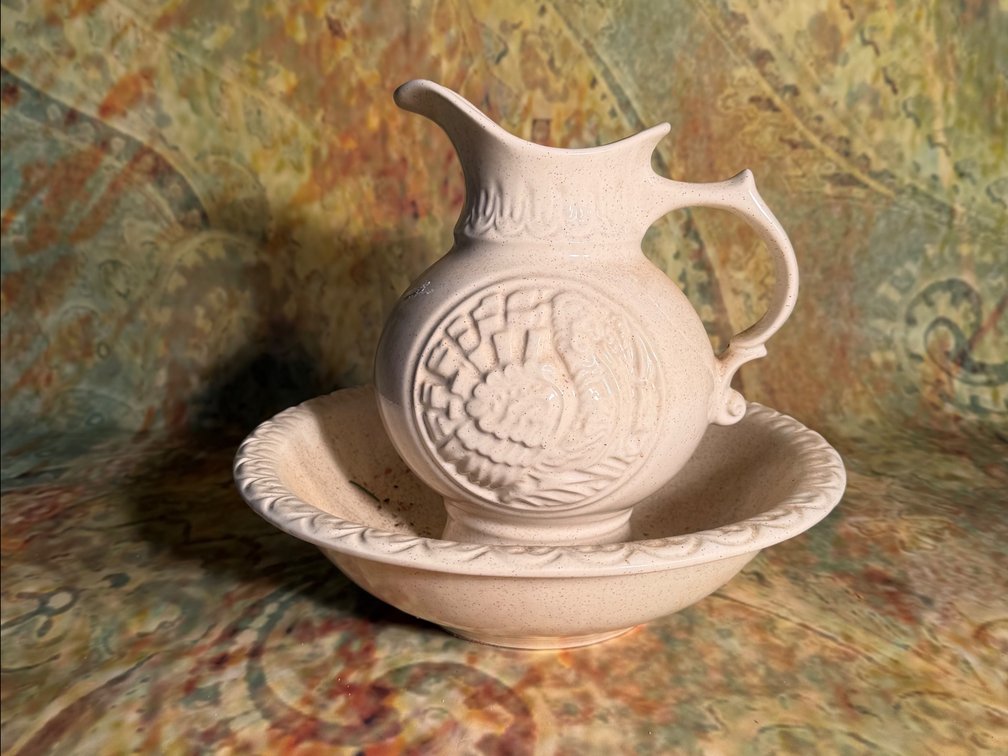Vintage McCoy Vanity Wash Basin and Pitcher