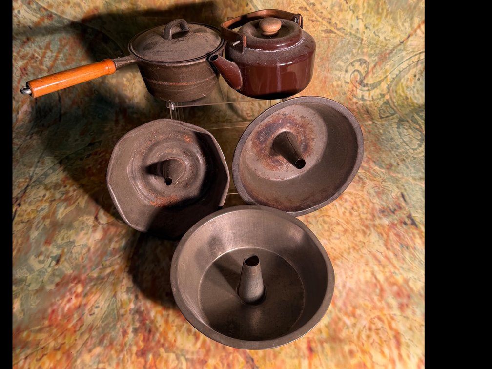 Vintage kitchenware lot - 5 pieces