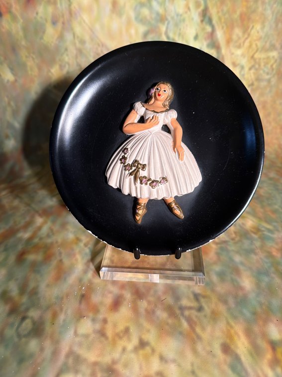 Paden City Pottery Vintage Ballerina Plate