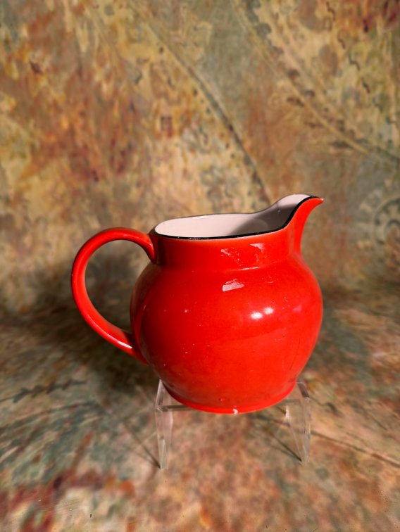 Vintage Coronet Porcelain Czechoslovakia Red & Black Pitcher Carafe