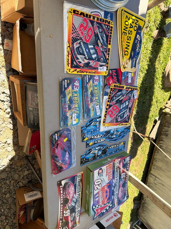 Vintage nascar - racing lot
