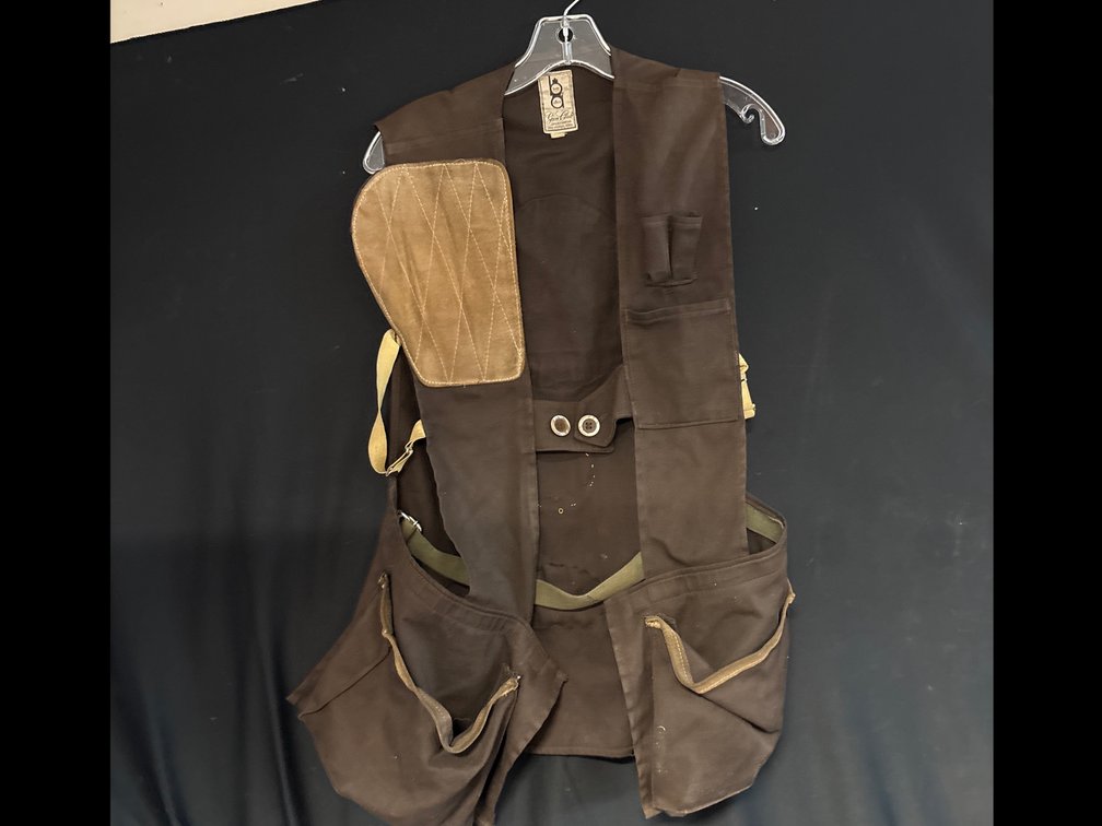 Bob Allen Hunting Vest Size ML