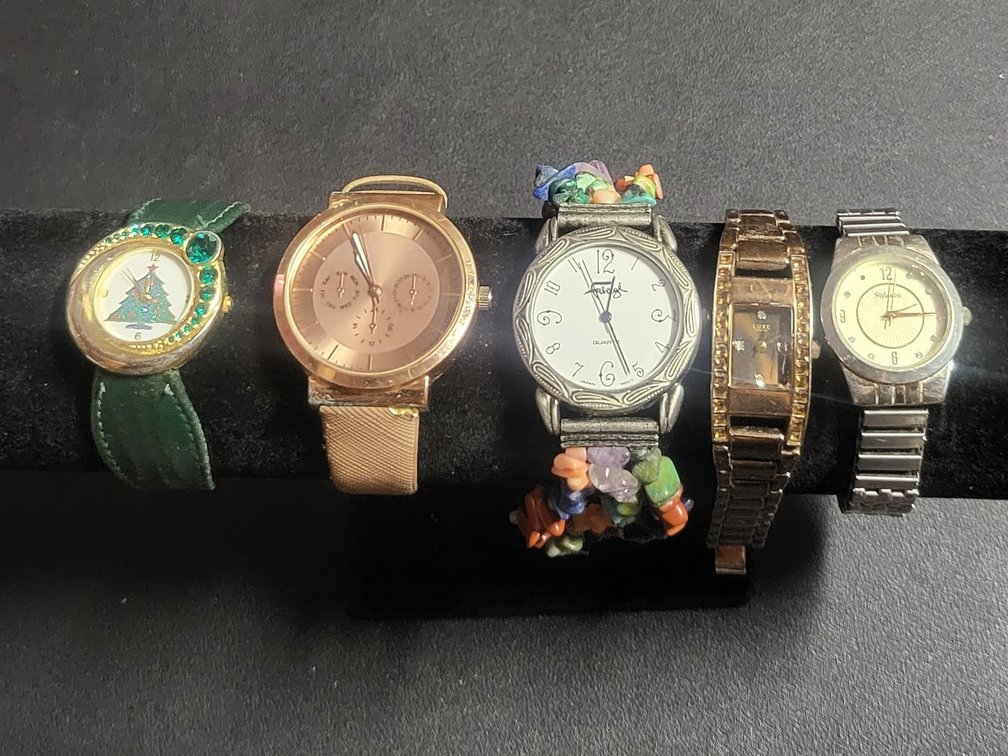Women's Watch 5,Pearl Christmas, Faberge, Style & Co, Luxe Diamond, Rose Gold Chrono (Untested / Repair)
