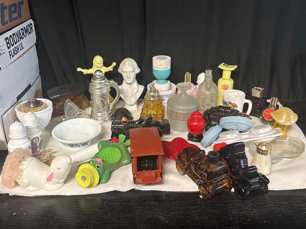 Avon Figural Perfume,Cologne,After Shave & Soap Bottles