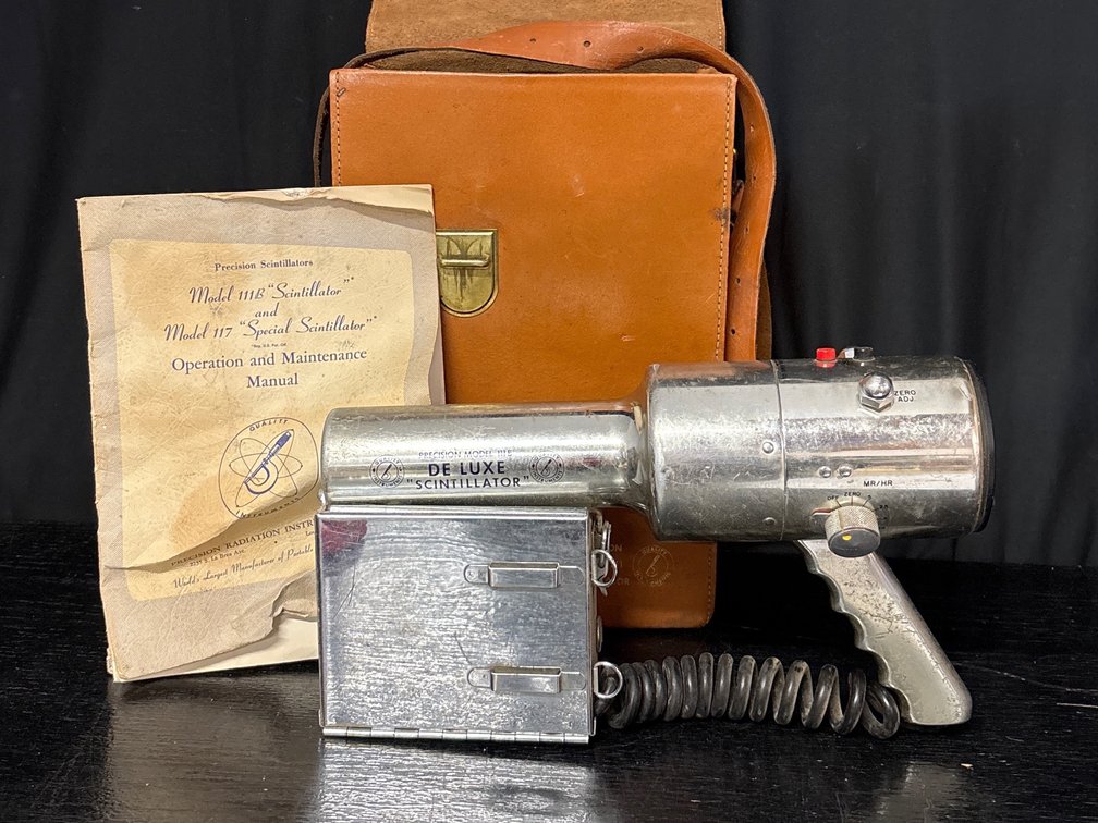 Precision Radiation Instruments Model 111B “De Luxe” Scintillator Vintage