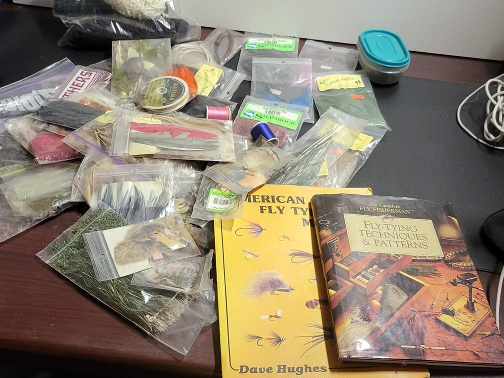 Fly Tying Lot,Feathers, Fur, Dubbing, Flash + American Fly Tying Manual