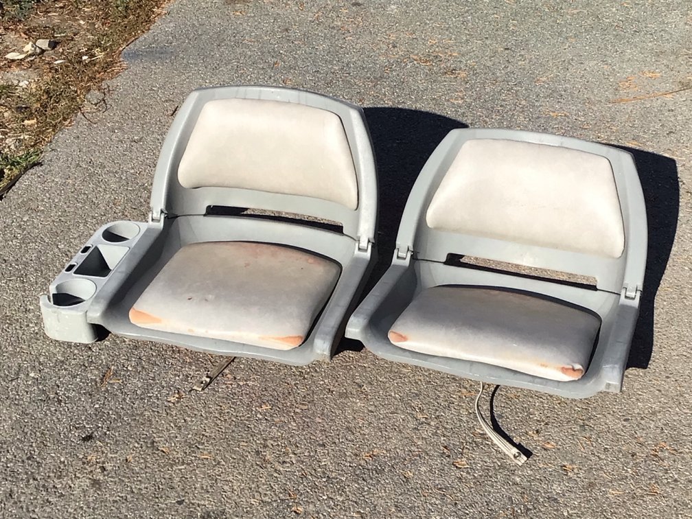 2 Plastic Foldable Boat Seats One With Cup Holder