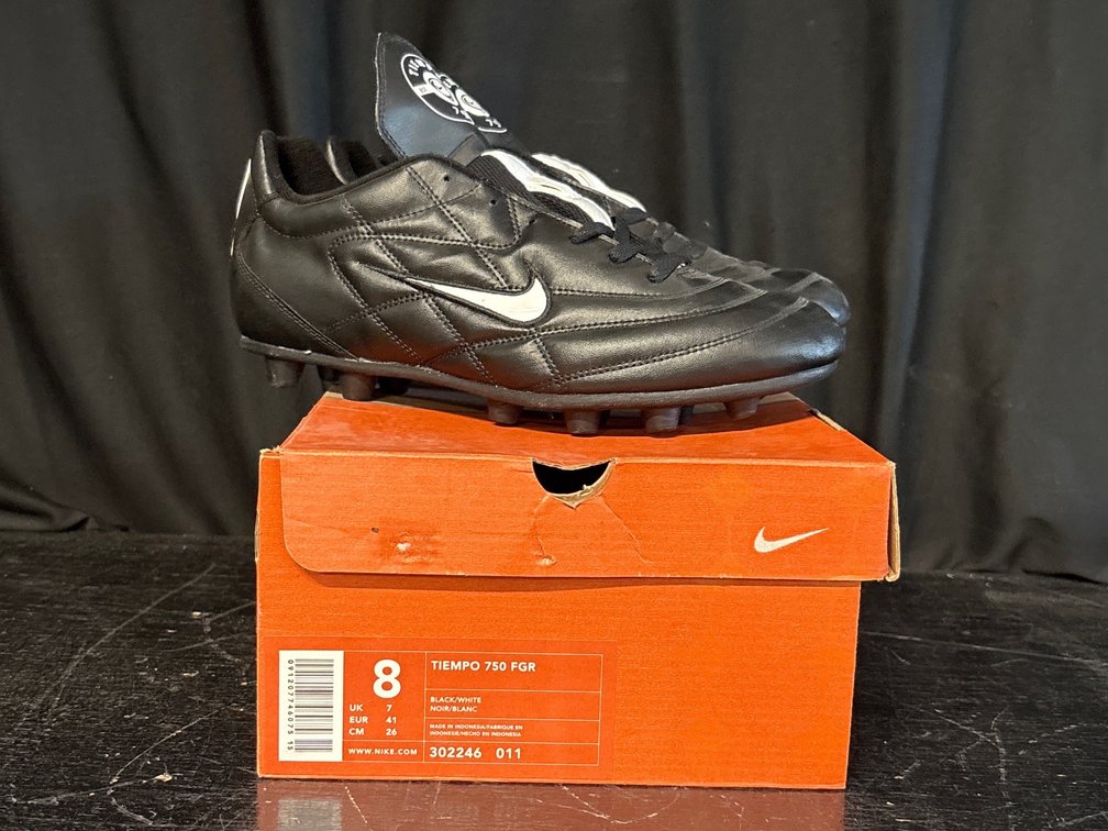 Nike Tiempo 750 FGR Soccer Cleats Size 8