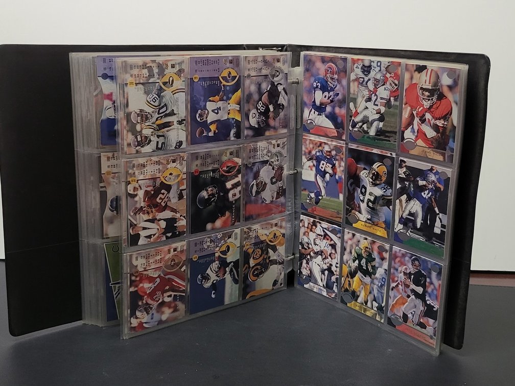 1998 Metal Universe & SkyBox Football Card Binder