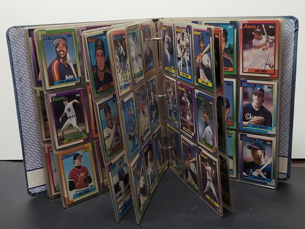 1980s Topps Baseball Card Binder ,1988 & 1989 Topps Red Sox, White Sox, Angels, Stars!