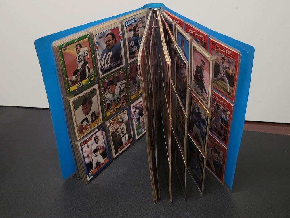 1988-1989 Baseball Card Binder ,Nolan Ryan, Wade Boggs, Craig Biggio RC, Topps, Bowman