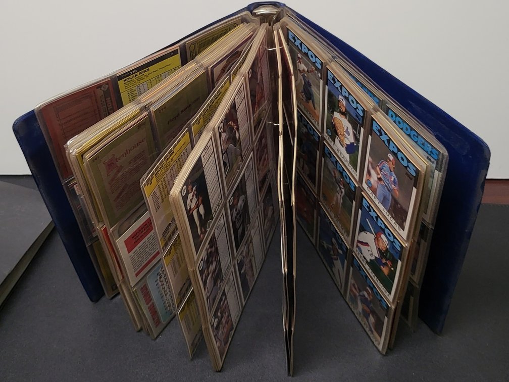 1980s Sports Card Binder Lot - Mattingly, Boggs, Bo Jackson, Nolan Ryan, Lawrence Taylor, Jerry Rice - Topps, Donruss, Fleer, Upper Deck