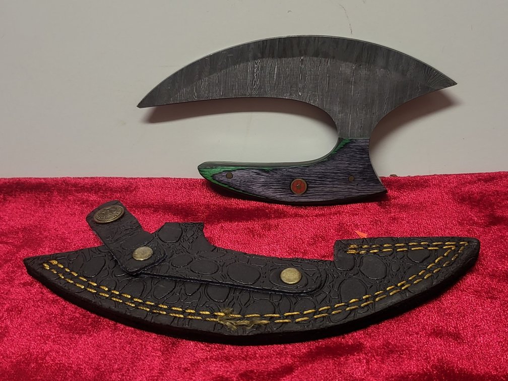 Custom Handcrafted Damascus Steel Alaskan Ulu Knife with Premium Leather Sheath