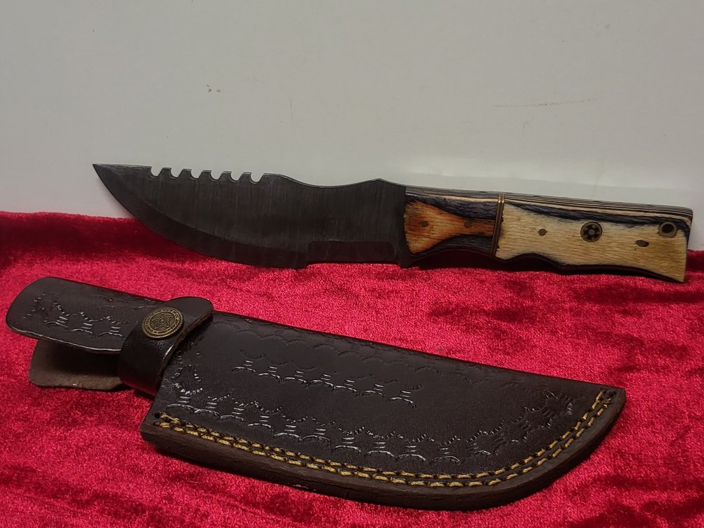 Custom Handmade Tracker Hunting Knife ,High Carbon Steel Blade with Stag Handle & Leather Sheath