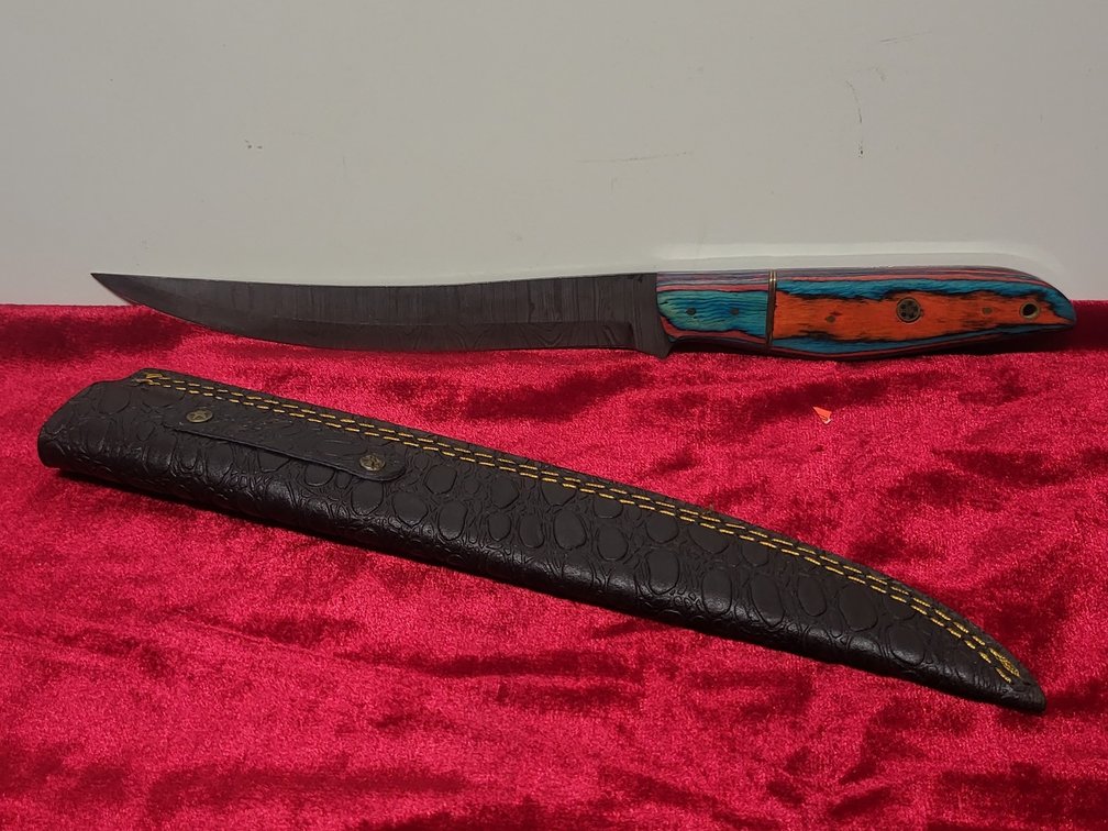 Custom Fixed-Blade Knife with Leather Sheath