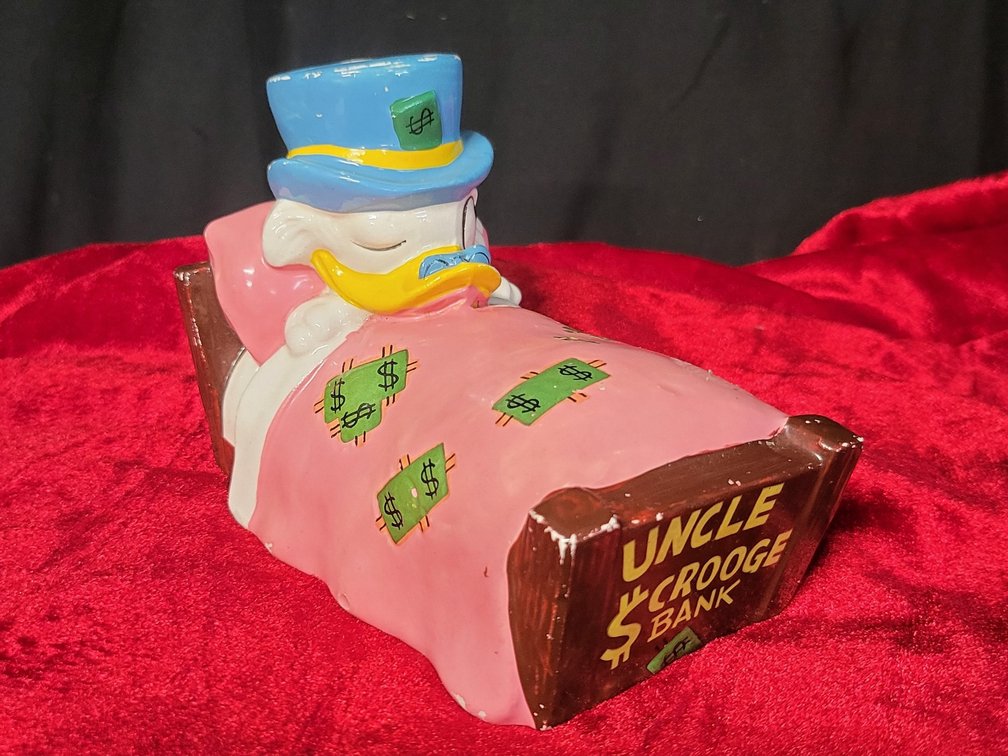 1961 Walt Disney Productions Uncle Scrooge Ceramic Bed coin Bank