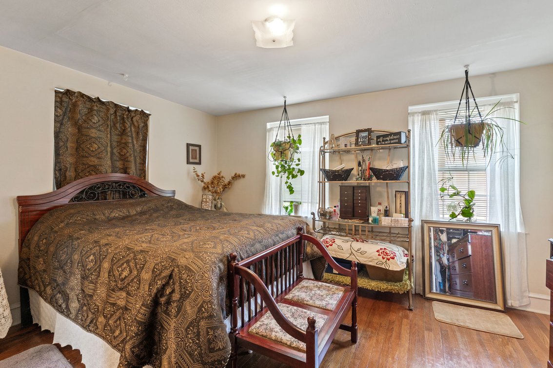 Image for 749 Maury Avenue