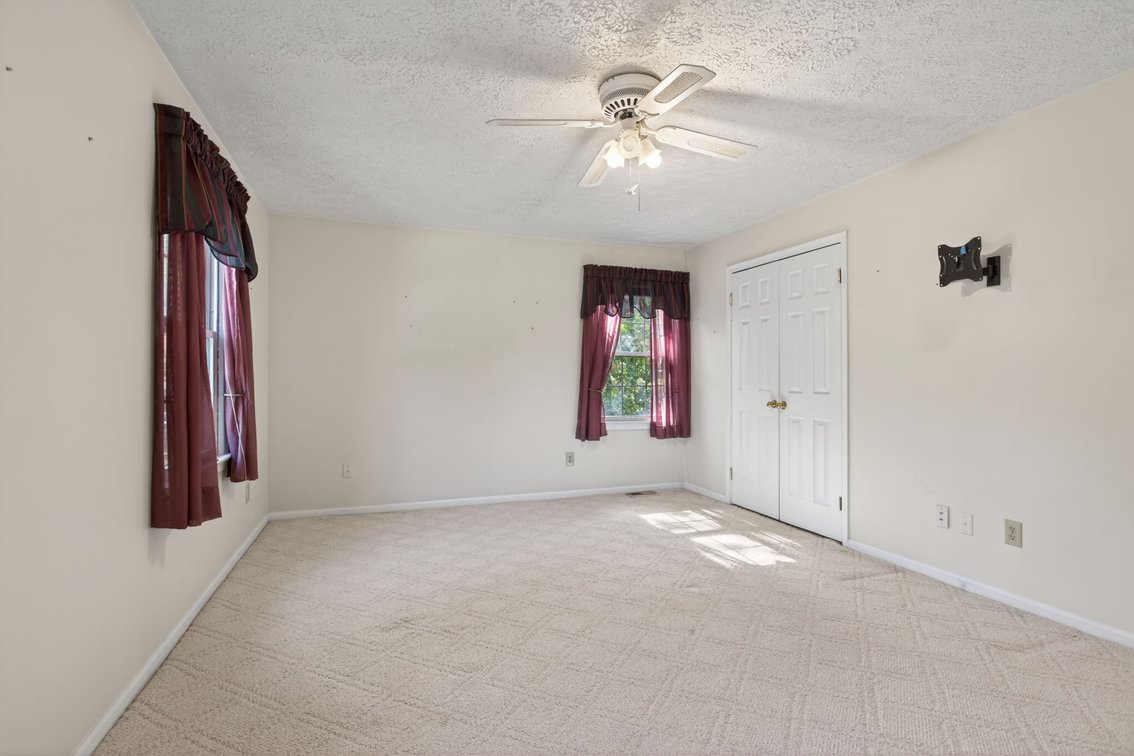 Image for 600 Lotz Drive - Move in Ready