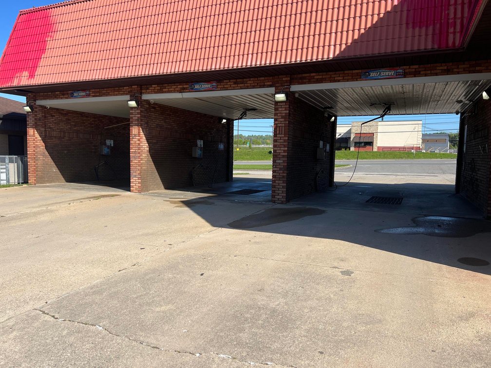 Image for Income Generating Car Wash & Apartments in Barboursville
