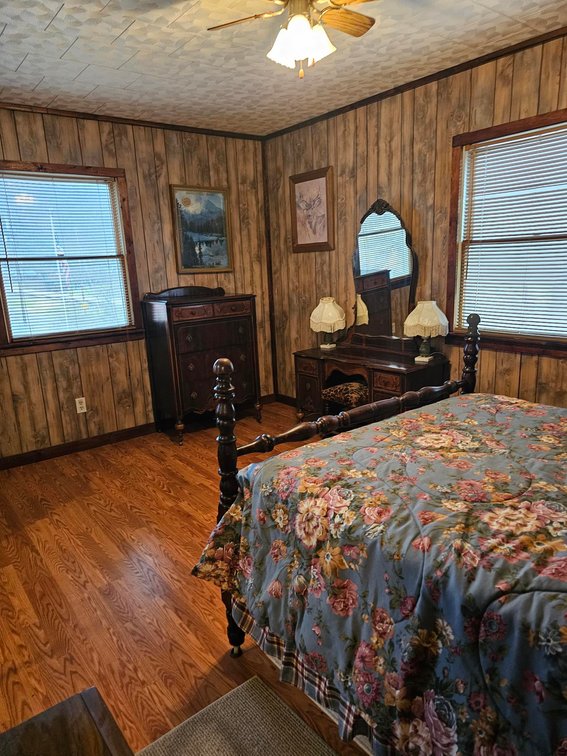 Image for SOLD $121,550 - Move-in Ready 4 Bedroom on Over 1 Acre