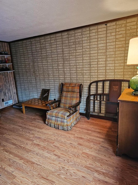 Image for SOLD $121,550 - Move-in Ready 4 Bedroom on Over 1 Acre