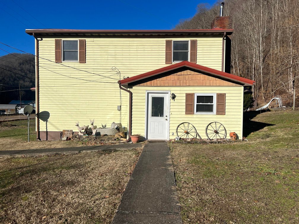 Image for SOLD $121,550 - Move-in Ready 4 Bedroom on Over 1 Acre
