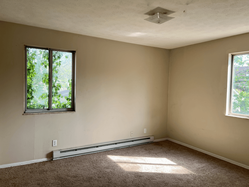 Image for SOLD $327,250 - Income Generating 16-Unit Apartment Building