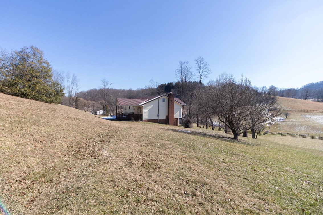 Image for SOLD $302,500 - 3 Bedroom Home on Nearly 3 Acres in Bridgeport