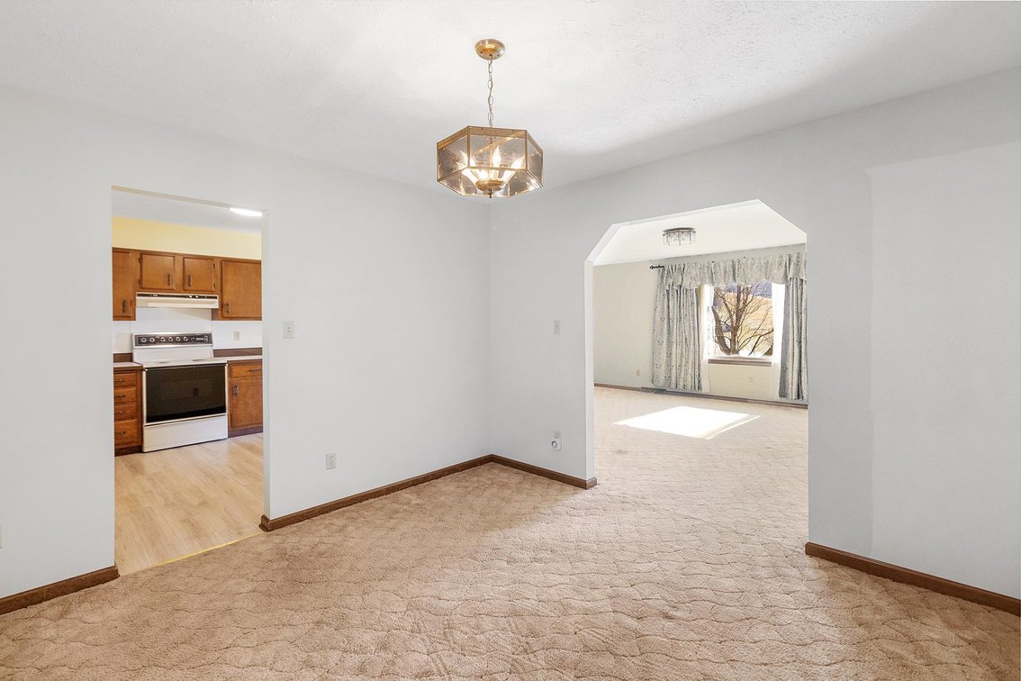 Image for SOLD $302,500 - 3 Bedroom Home on Nearly 3 Acres in Bridgeport