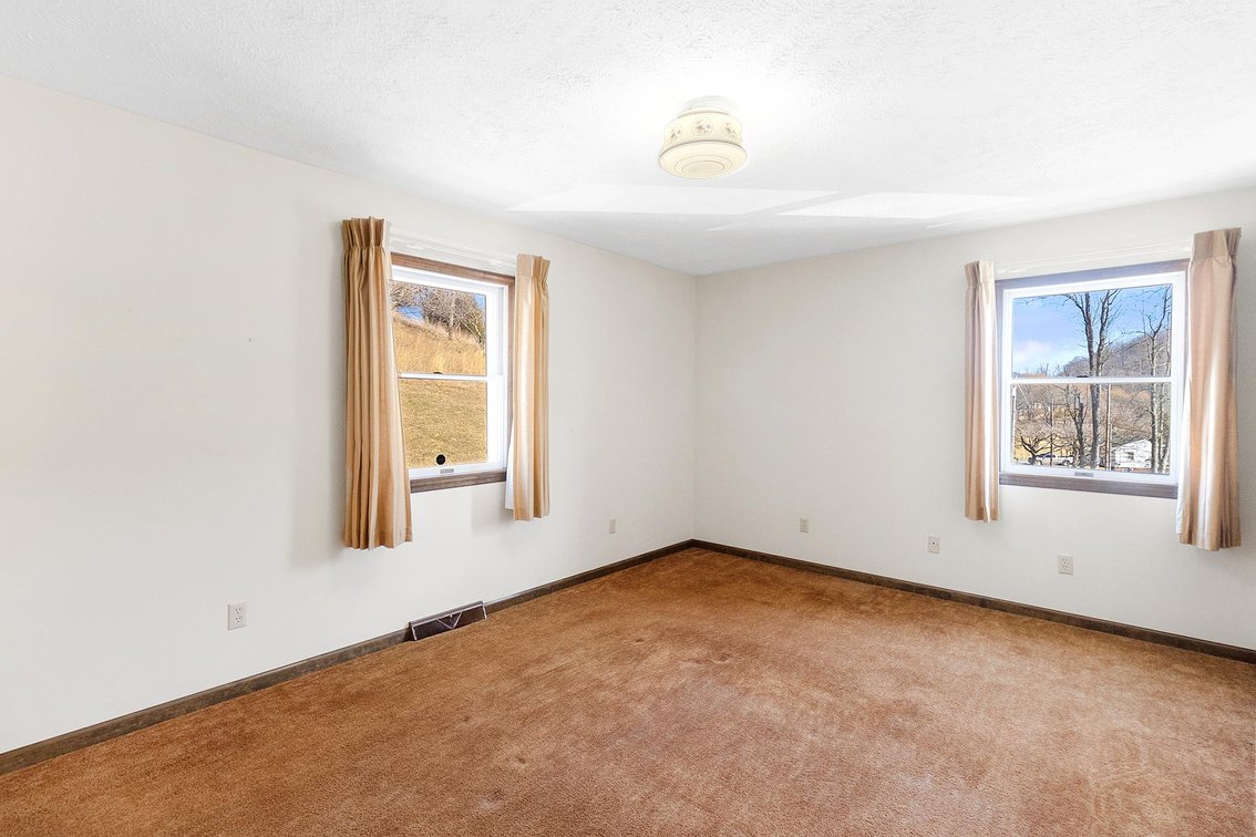 Image for SOLD $302,500 - 3 Bedroom Home on Nearly 3 Acres in Bridgeport