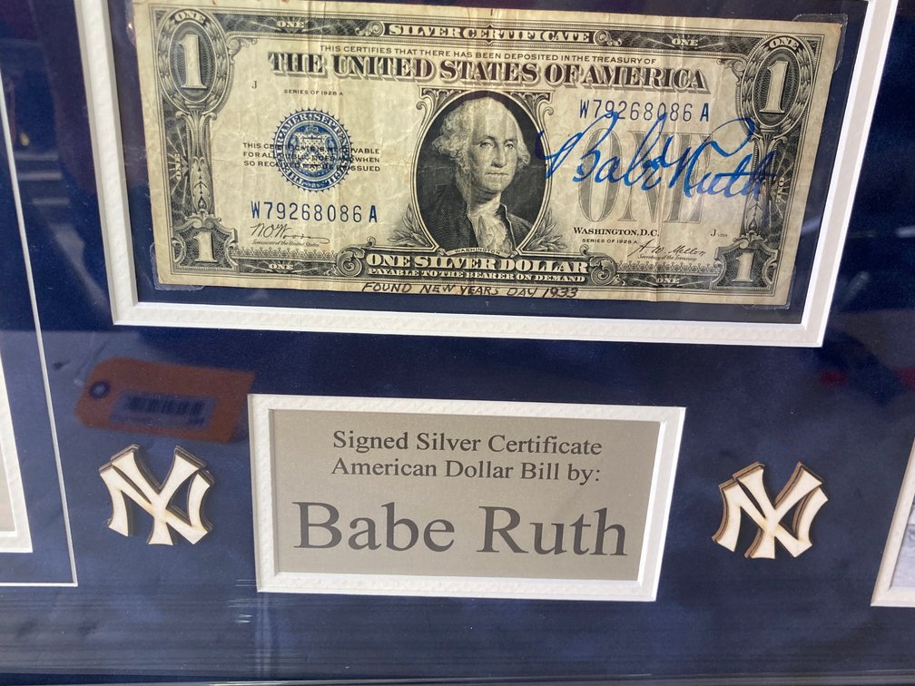 Babe Ruth signed US $1 bill with COA