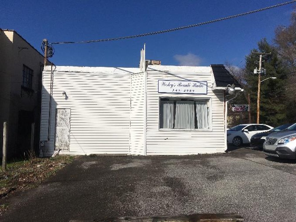 Image for SOLD $30,250 - 1,500 sqft. Retail Building in a High Traffic Area of Charleston